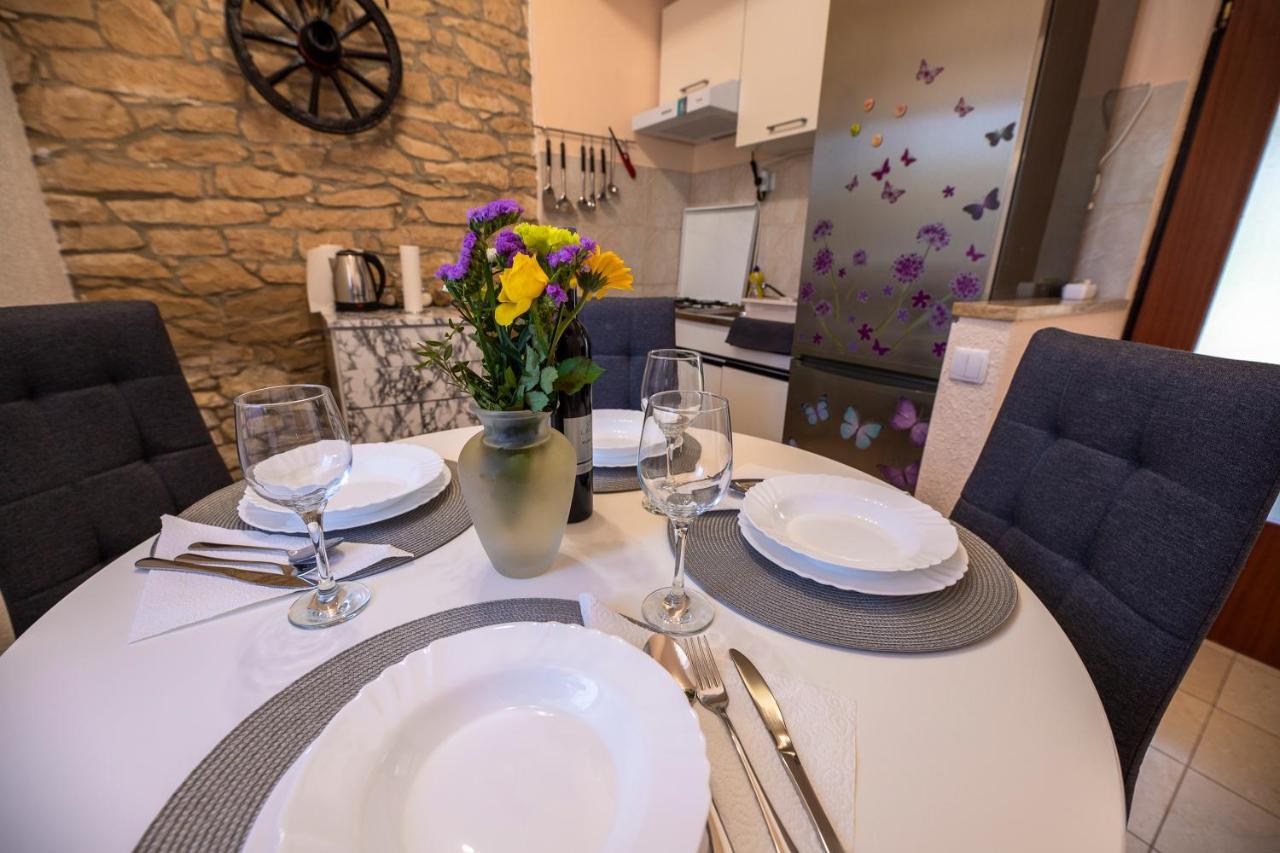 Apartman Luka Krnica Εξωτερικό φωτογραφία