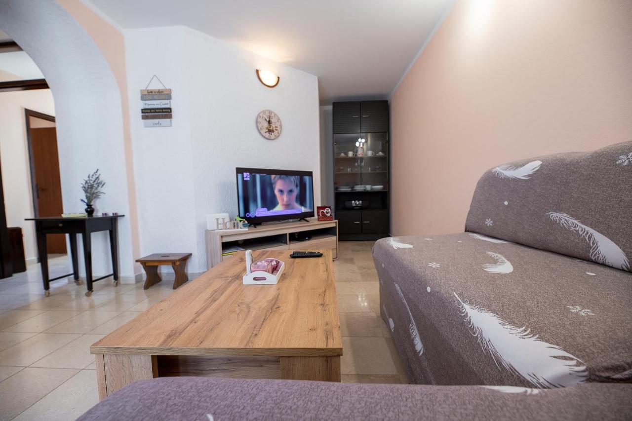 Apartman Luka Krnica Εξωτερικό φωτογραφία