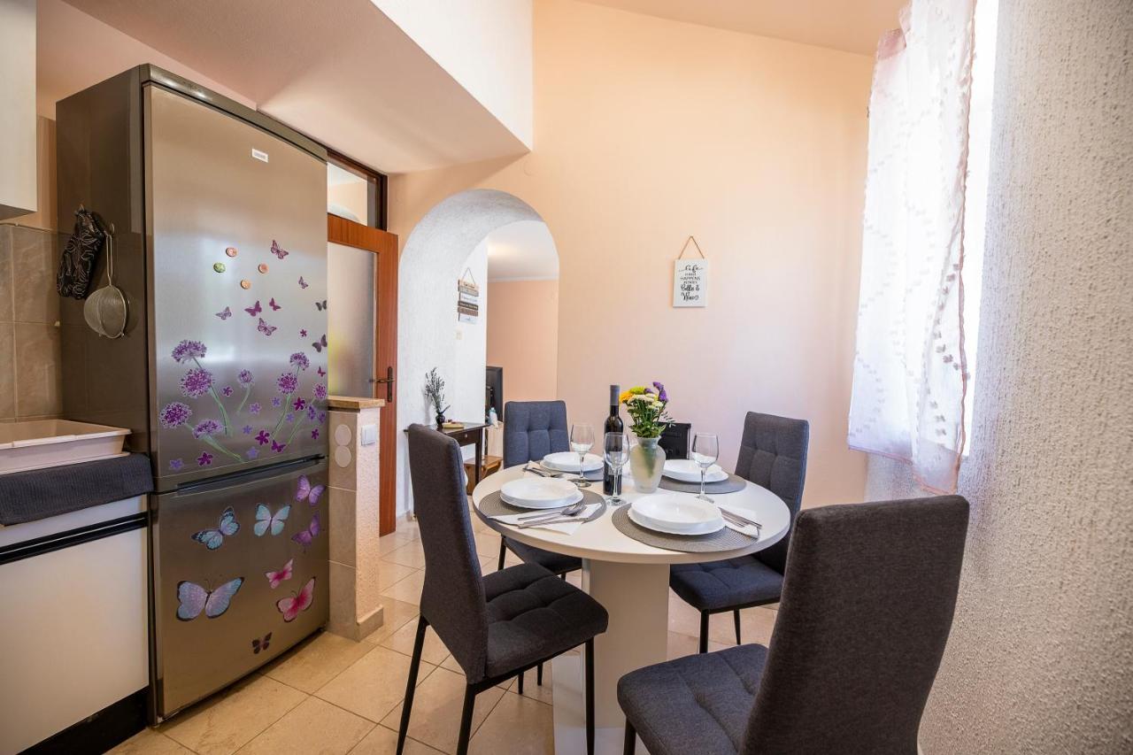 Apartman Luka Krnica Εξωτερικό φωτογραφία