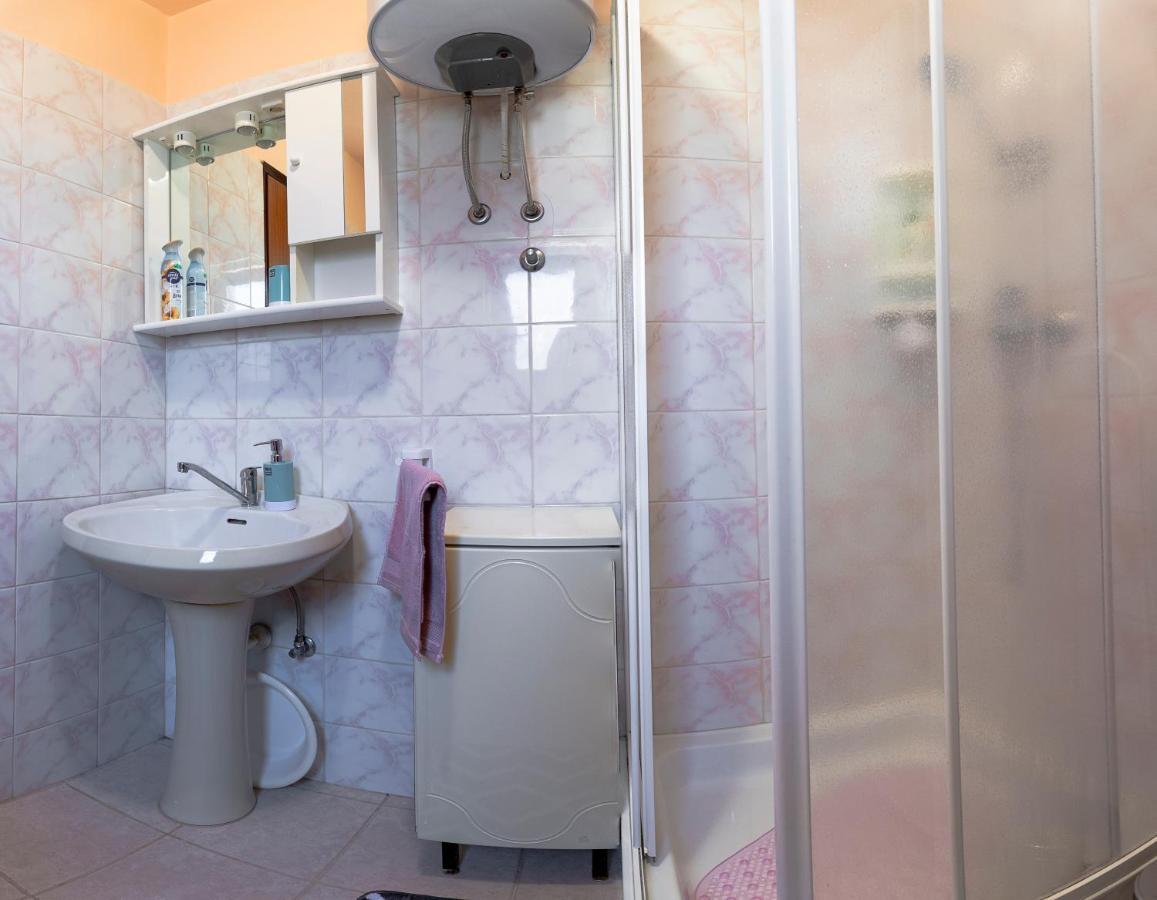 Apartman Luka Krnica Εξωτερικό φωτογραφία