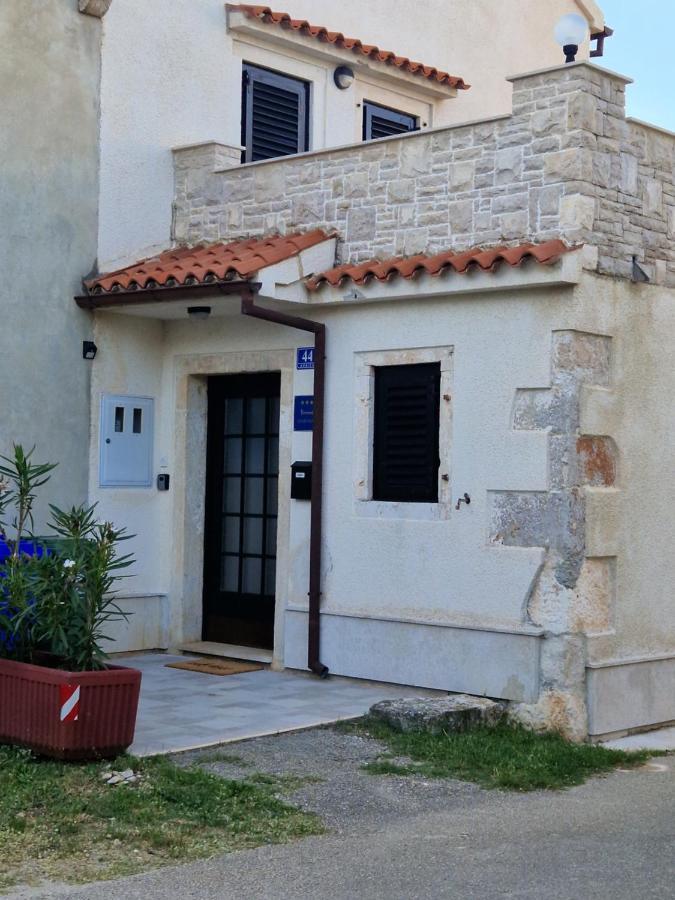 Apartman Luka Krnica Εξωτερικό φωτογραφία
